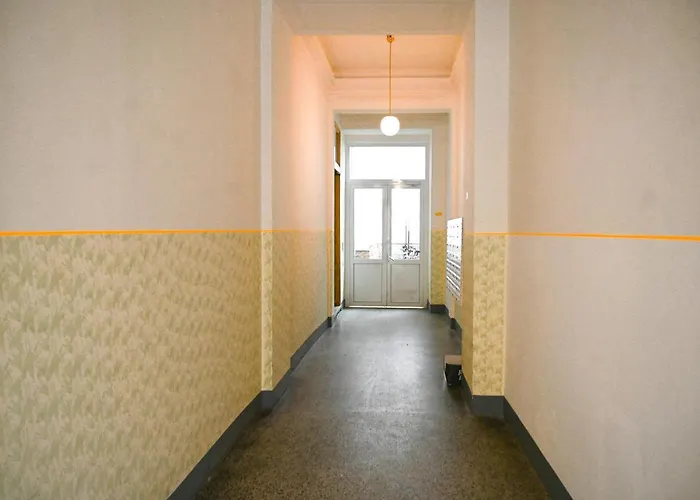 2 Bedroom For 6 Near Augarten & U4 - U2 Metro Apartmán